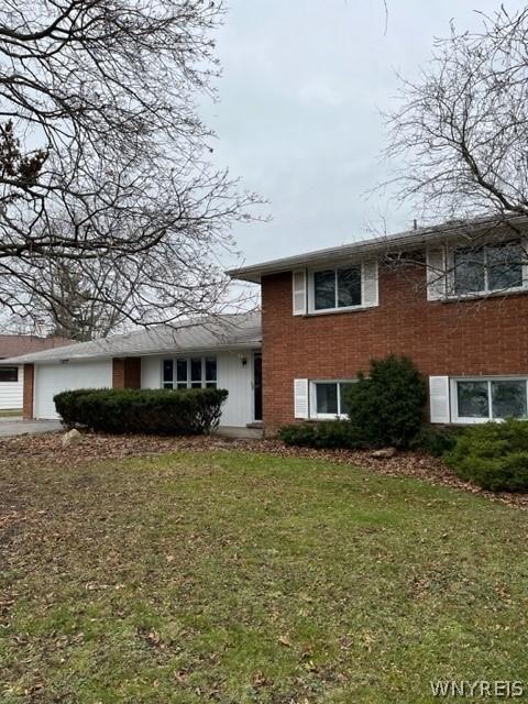 6210 Grauer Rd, Niagara, NY 14305