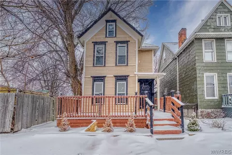1065 Niagara St, Buffalo, NY 14213