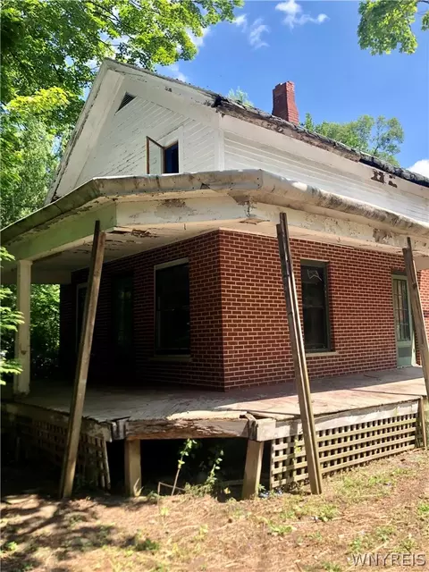 14663 Buffalo St, Gowanda, NY 14070