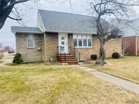 478 Dingens St, Cheektowaga, NY 14206