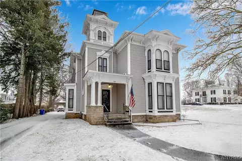 1011 West Ave, Shelby, NY 14103