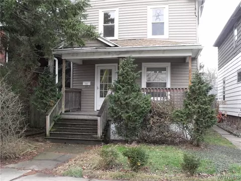 756 15th St, Niagara Falls, NY 14301