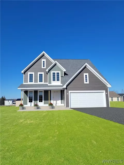 107 Greenspring Ct, West Seneca, NY 14224