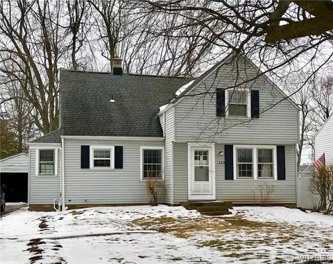 222 N Union Rd, Amherst, NY 14221