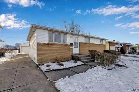 49 Banko Dr, Depew, NY 14043