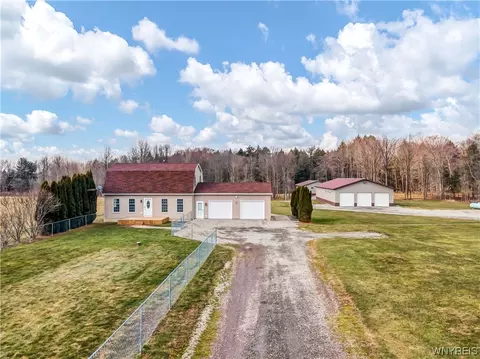 11566 Ketchum Rd, North Collins, NY 14111