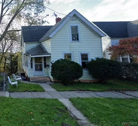146 Vann St, Syracuse, NY 13206