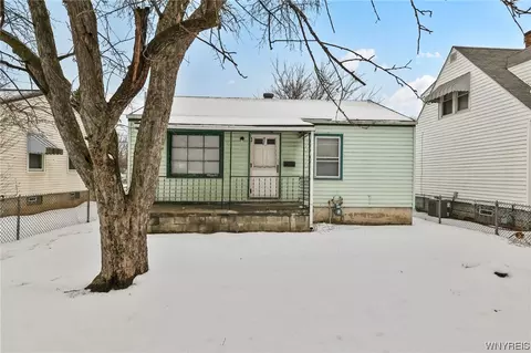 29 C St, Niagara Falls, NY 14303