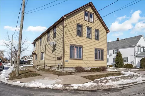 177 Laverack Ave, Lancaster, NY 14086