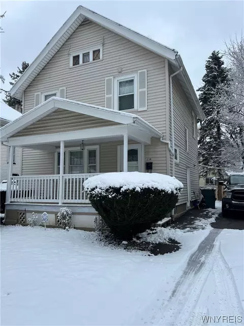 134 Dorbeth Rd, Rochester, NY 14621