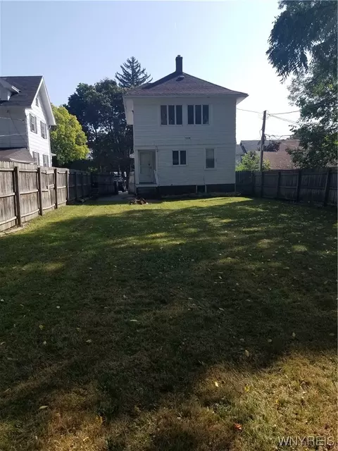 971 Woodbine Ave, Rochester, NY 14619