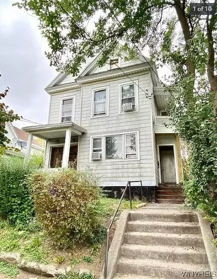 1106 Park St, Syracuse, NY 13208