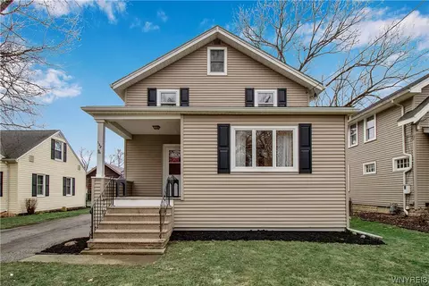 128 Hamlin Ave, Aurora, NY 14052