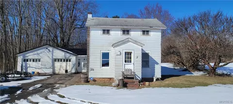 240 Morton, Hamlin, NY 14464