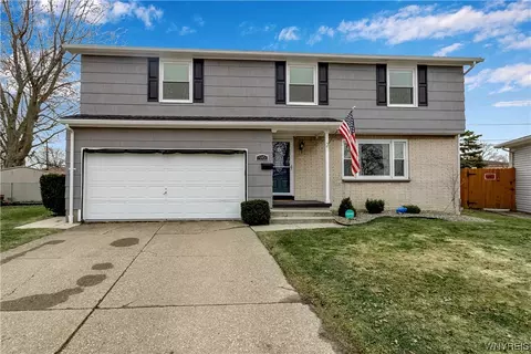 96 E Toulon Dr, Cheektowaga, NY 14227