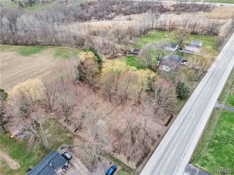 9030 Alleghany Rd, Pembroke, NY 14036