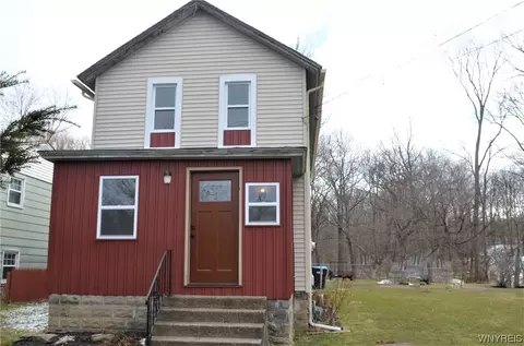 10553 High St, North Collins, NY 14111