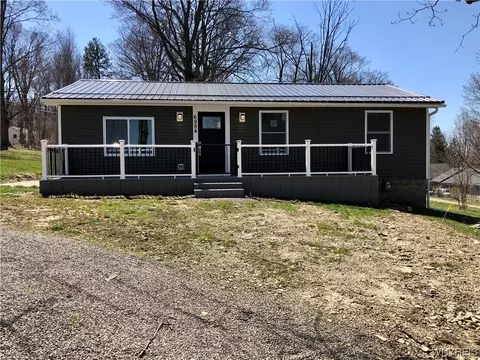 6994 Camp Rd, Perry, NY 14530