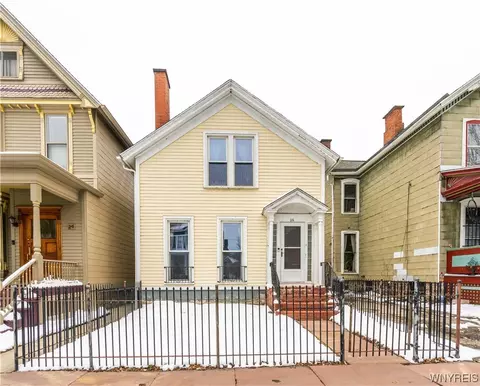 26 Park St, Buffalo, NY 14201