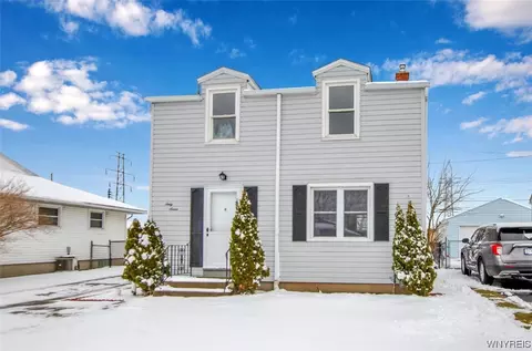 67 Saint Boniface Rd, Cheektowaga, NY 14225