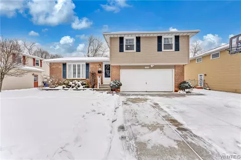 123 Redwood Ter, Amherst, NY 14221