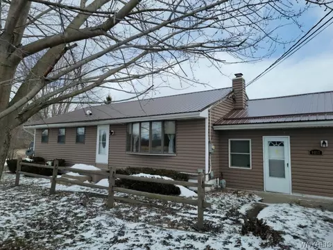 9817 Alexander Rd, Alexander, NY 14005
