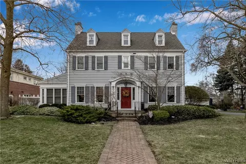 3918 Lewiston Rd, Niagara Falls, NY 14305