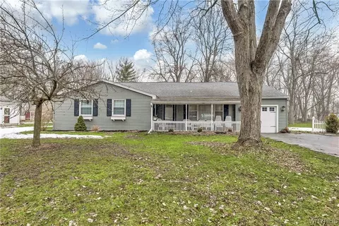 174 N French Rd, Amherst, NY 14228
