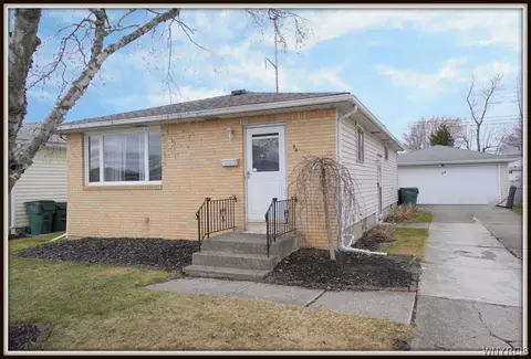 54 Lou Ann Dr, Depew, NY 14043