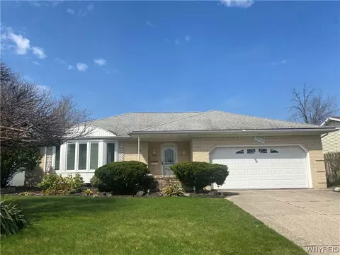 243 Macarthur Dr, Amherst, NY 14221