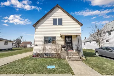 364 Shanley St, Cheektowaga, NY 14206