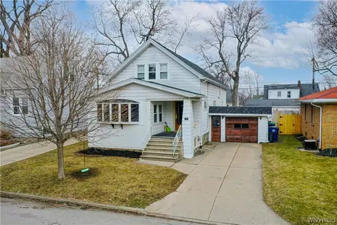 36 Cornell Ave, Amherst, NY 14226