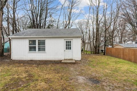 6906 Putnam Dr, Evans, NY 14047 photo 41
