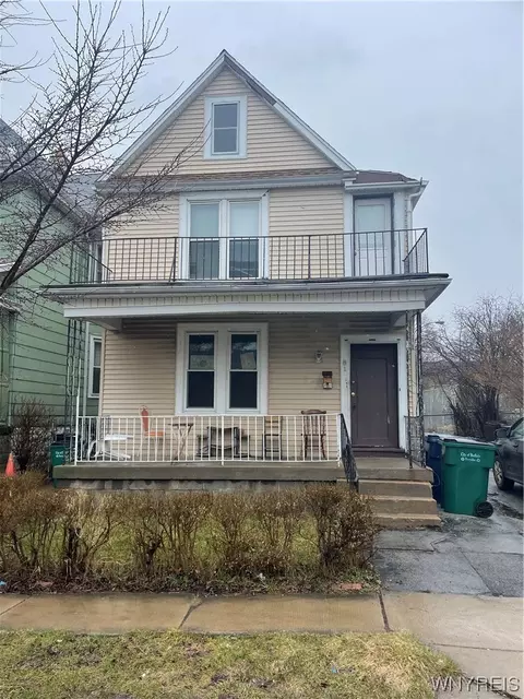 81 Brayton St, Buffalo, NY 14213