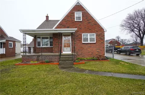 68 Martin Rd, Lackawanna, NY 14218