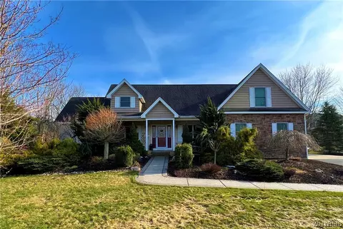 6165 Powers Rd, Orchard Park, NY 14127