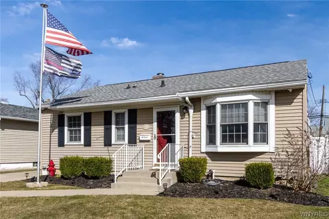 735 Loretta St, Tonawanda, NY 14150