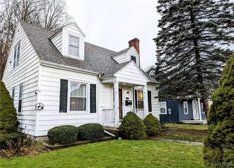 135 Johnson St, Persia, NY 14070