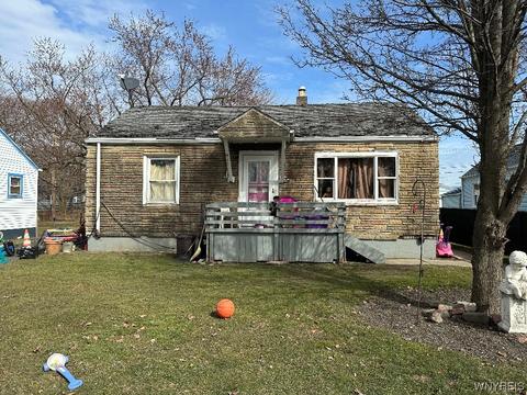 3360 D St, Niagara Falls, NY 14303