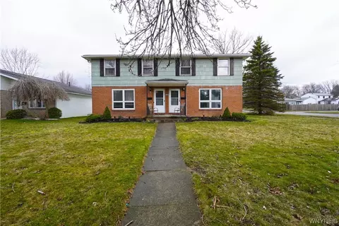 186 Sunshine Dr, Amherst, NY 14228