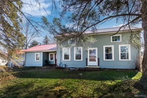 8187 Boston Colden Rd, Colden, NY 14033