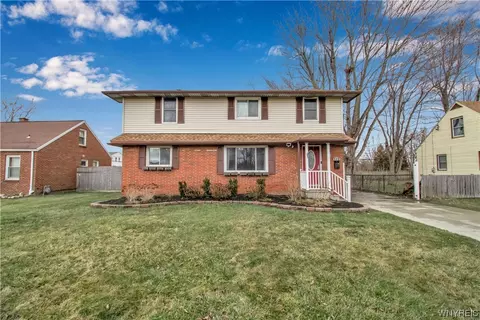112 Hartford Rd, Amherst, NY 14226