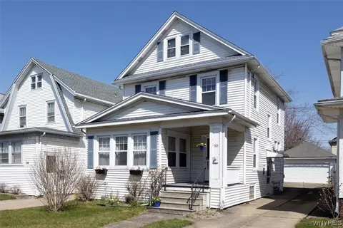 30 Courier Blvd, Kenmore, NY 14217