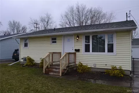 101 King Ave, Depew, NY 14043