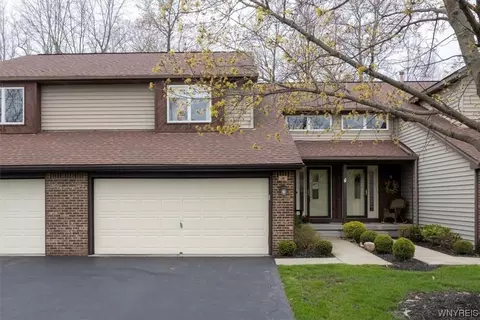 18 Eastwood Pkwy, Depew, NY 14043