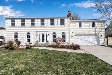 91 Kingsview Rd, Amherst, NY 14221
