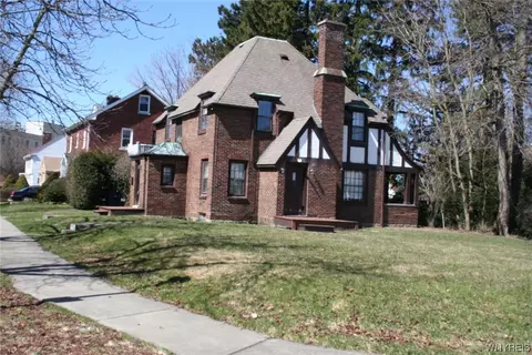 78 E Morris Ave, Buffalo, NY 14214