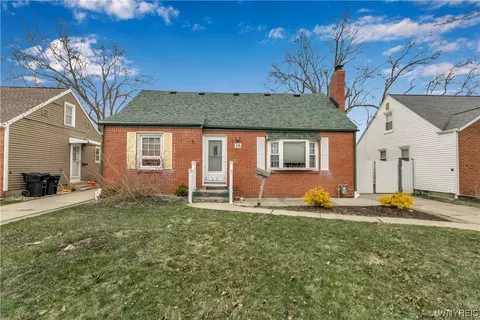 26 Traverse Blvd, Buffalo, NY 14223