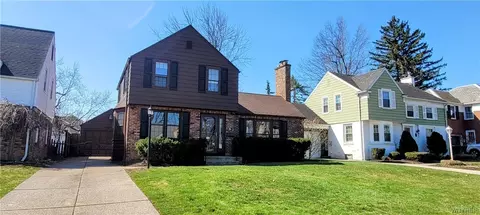 73 Woodcrest Blvd, Buffalo, NY 14223