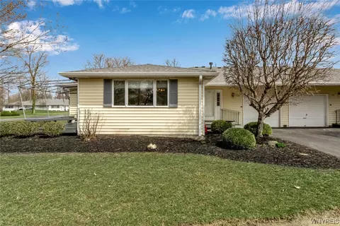 5861 Goodrich Rd #1A, Clarence Center, NY 14032